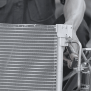 Microchannel heat exchanger