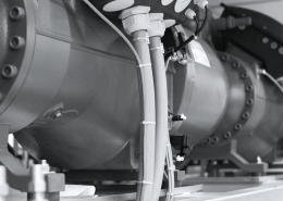 Screw compressor chiller