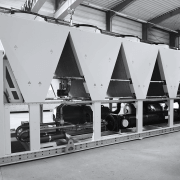Air-cooled screw chiller