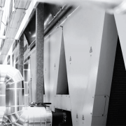 Air-cooled screw chiller