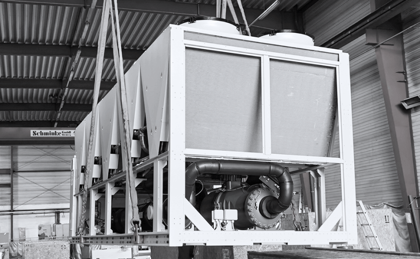 Air-cooled screw chiller
